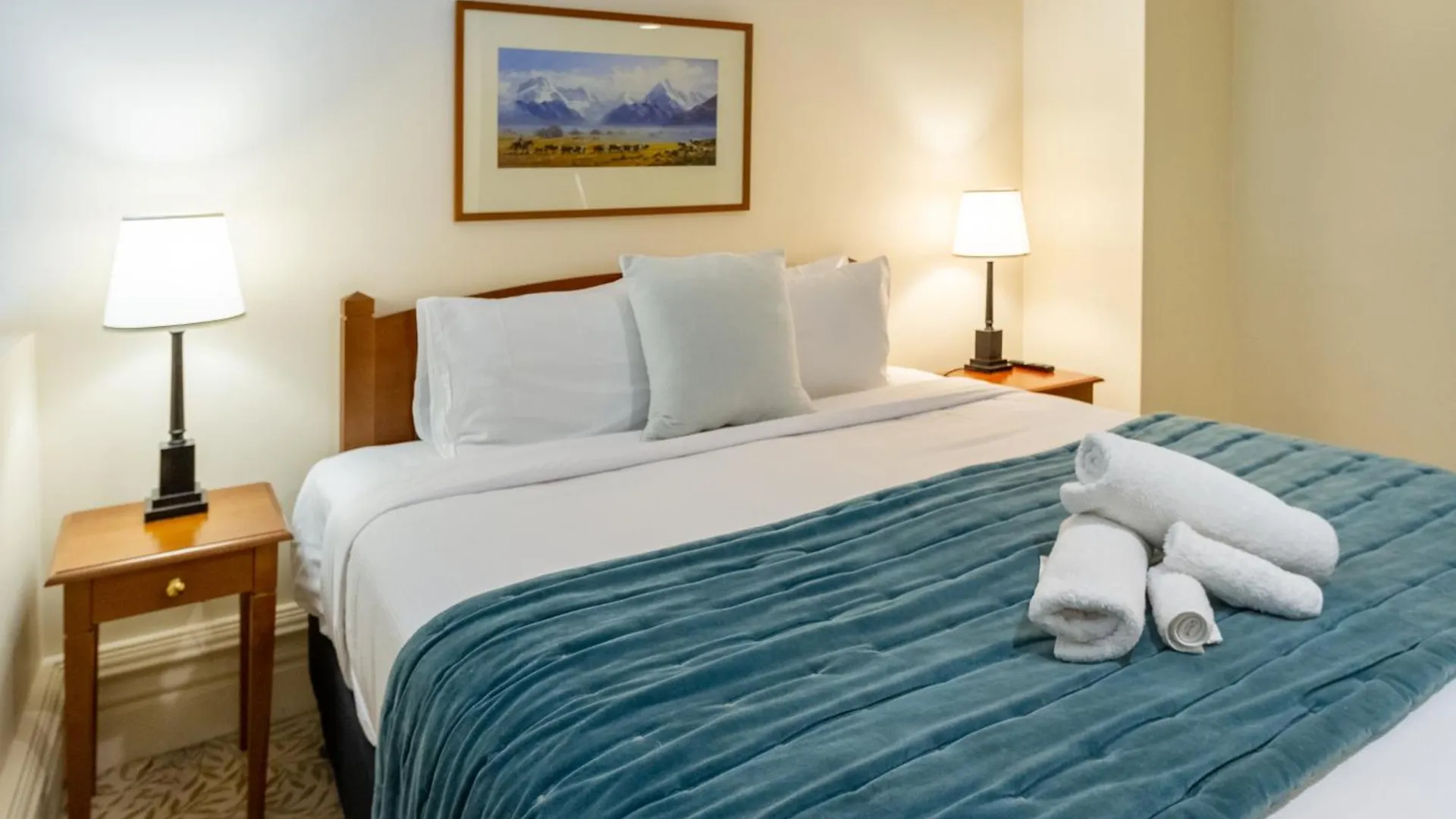 クライストチャーチBeauty In The Cbd - 1Bed Free Parking Poolアパートメント 0*, クライストチャーチ